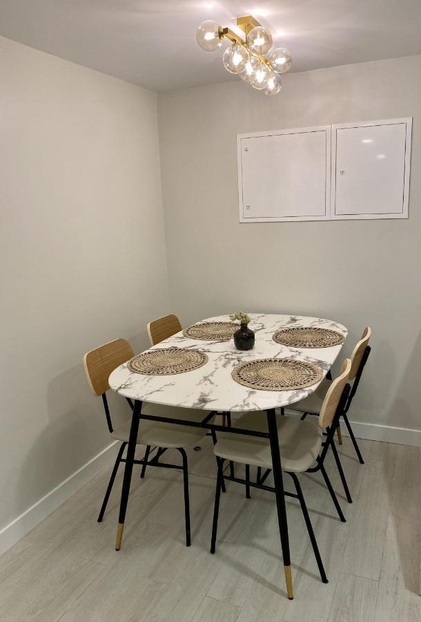 ליסבון Canarios Apartments Cardal - Ll מראה חיצוני תמונה